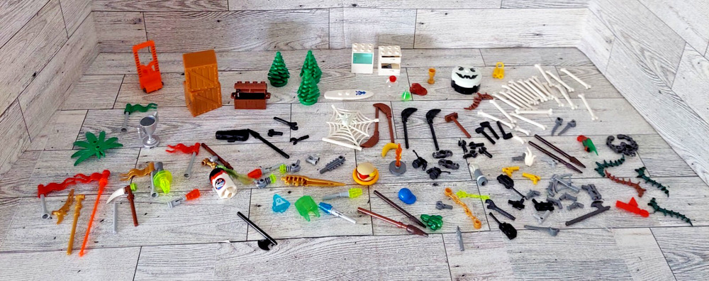 LEGO Accessories Lot 125+ Pieces - Spooky, Tools, etc. Miniature Pieces